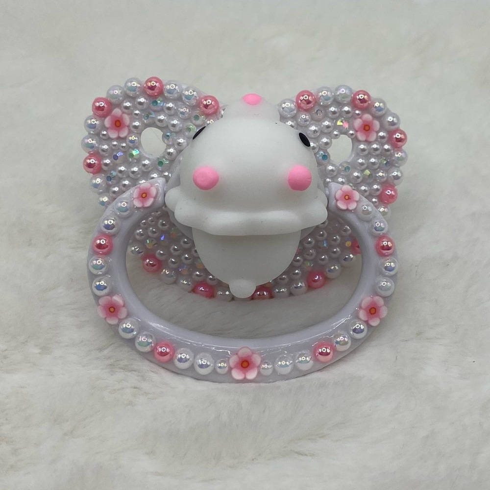 Squishy paci